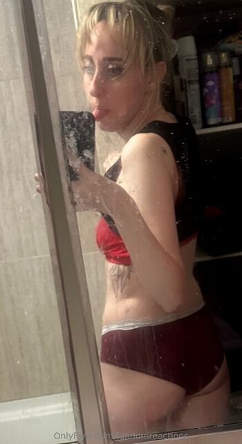 Full leaked Fandomreactions private onlyfans photo