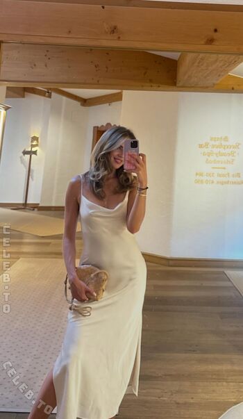 Full leaked Fanny fee werther page private onlyfans photo