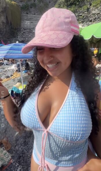 Full leaked Fatima cherie private onlyfans photo