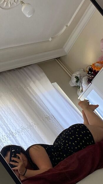 Full leaked Fatmaakonca private onlyfans photo