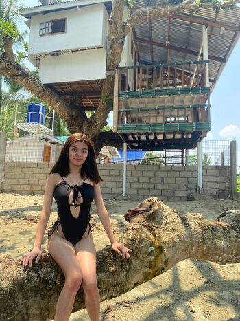 Full leaked Faye quijano private onlyfans photo