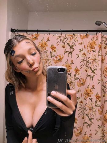 Full leaked Feebabyyy private onlyfans photo
