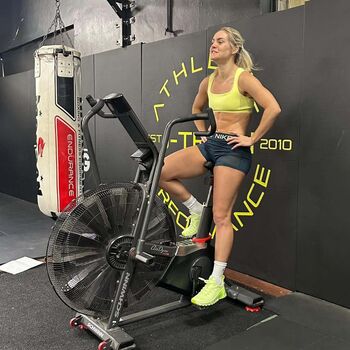 Full leaked Female football private onlyfans photo