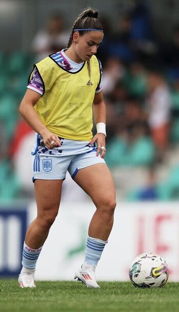 Full leaked Female football page private onlyfans photo