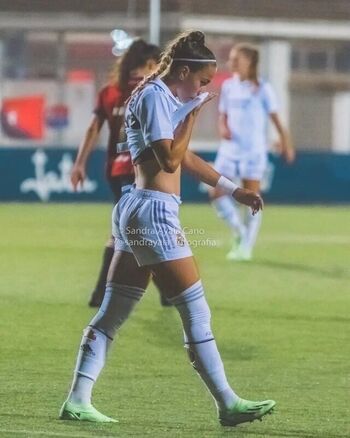 Full leaked Female football page private onlyfans photo