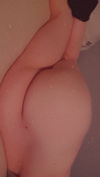 Full leaked Femboy ass private onlyfans photo