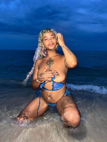 Full leaked Fetishfaebae private onlyfans photo