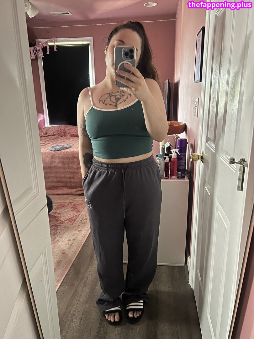 ffs_roxanne / ffsroxanne / https: Фото оголеного OnlyFans #1