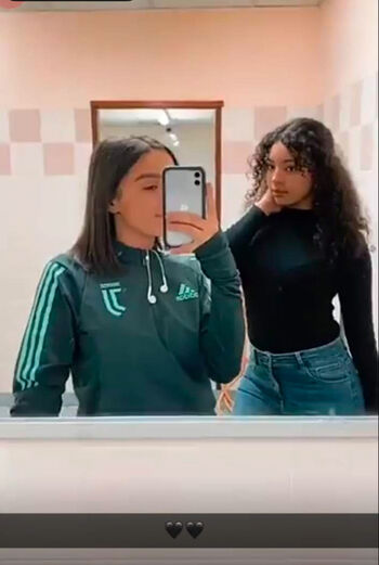 Full leaked Ficha yubo private onlyfans photo