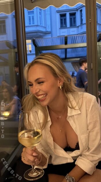 Full leaked Filippavaneijk private onlyfans photo