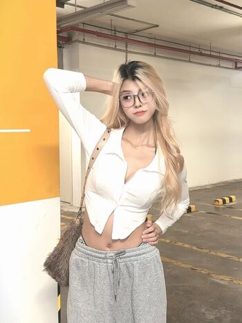 Full leaked Fion lee winyean private onlyfans photo