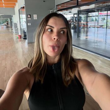 Full leaked Fiorella retiz page private onlyfans photo