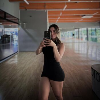 Fiorella Retiz