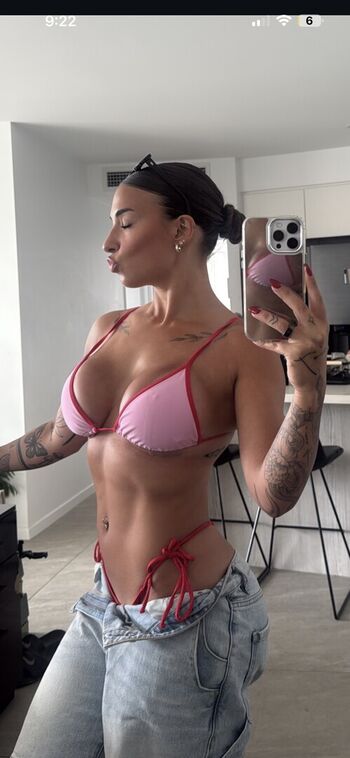 Full leaked Fitsarax private onlyfans photo