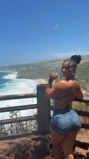 Full leaked Fleur vanille private onlyfans photo