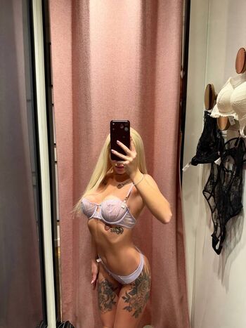 Full leaked Flexibledi private onlyfans photo