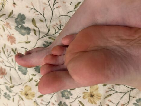 Full leaked Flirtyfairy private onlyfans photo