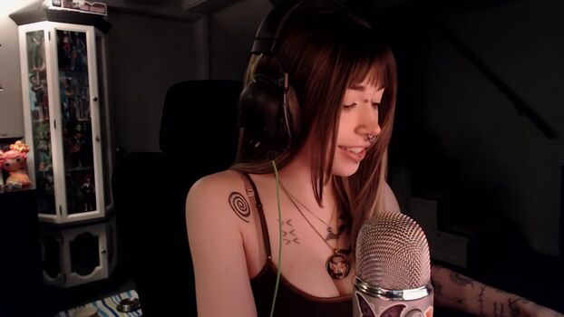 Full leaked Flodaasmr private onlyfans photo