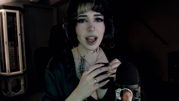 Full leaked Flodaasmr private onlyfans photo