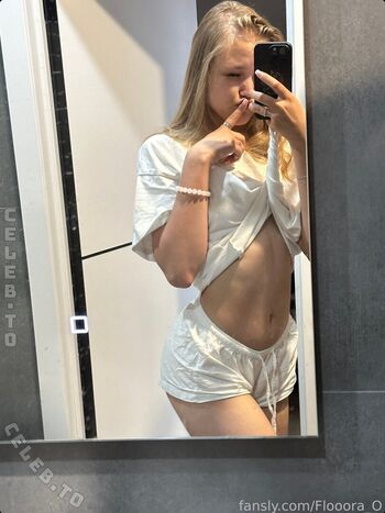 Full leaked Flooora o private onlyfans photo