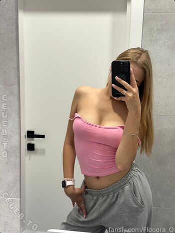 Full leaked Flooora o private onlyfans photo