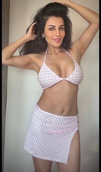 Full leaked Flora saini private onlyfans photo