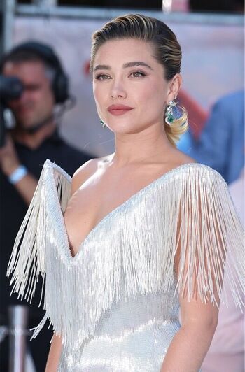 Full leaked Florence pugh private onlyfans photo