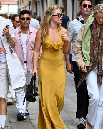 Full leaked Florence pugh private onlyfans photo