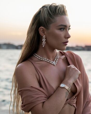Full leaked Florence pugh private onlyfans photo