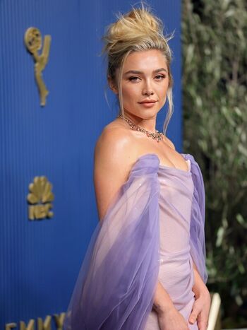 Full leaked Florence pugh private onlyfans photo