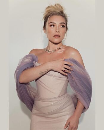 Full leaked Florence pugh private onlyfans photo