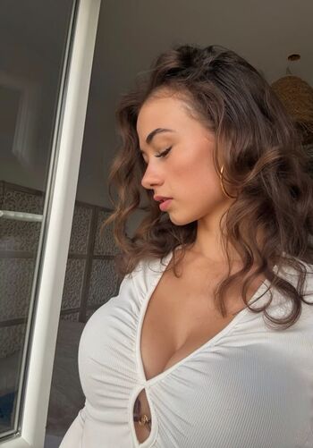 Full leaked Florineofff private onlyfans photo
