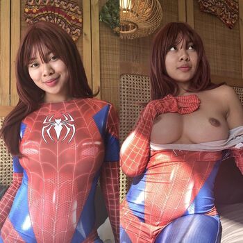 Full leaked Flowermika private onlyfans photo