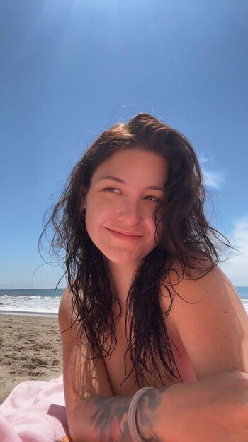 Full leaked Fooya private onlyfans photo