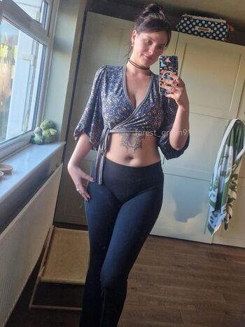 Full leaked Forest green private onlyfans photo