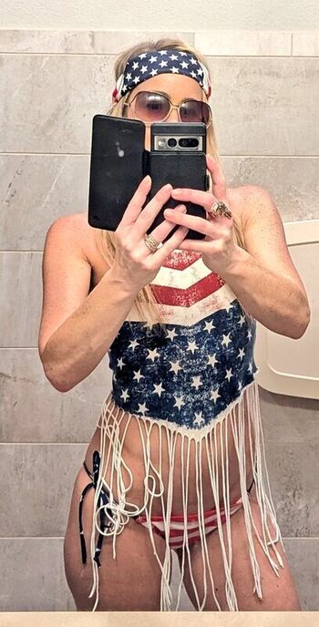 Full leaked Forestmommy private onlyfans photo