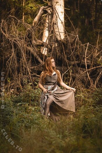 Full leaked Foxydirndl private onlyfans photo