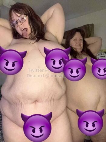 Full leaked Foxywomanivory private onlyfans photo