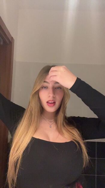 Full leaked Francesca salerno private onlyfans photo