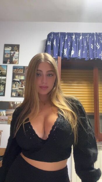 Full leaked Francesca salerno private onlyfans photo