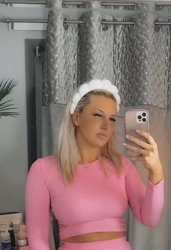 Full leaked Francescalouisefx private onlyfans photo