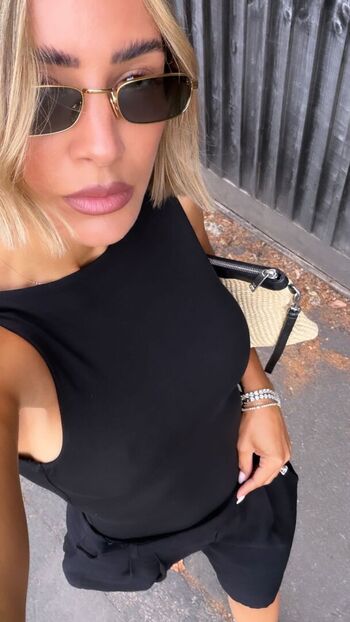 Full leaked Frankie bridge  page private onlyfans photo