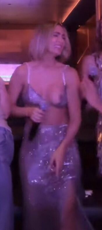 Full leaked Frankie bridge private onlyfans photo