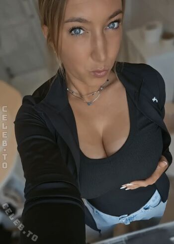 Full leaked Frecher kruemel private onlyfans photo