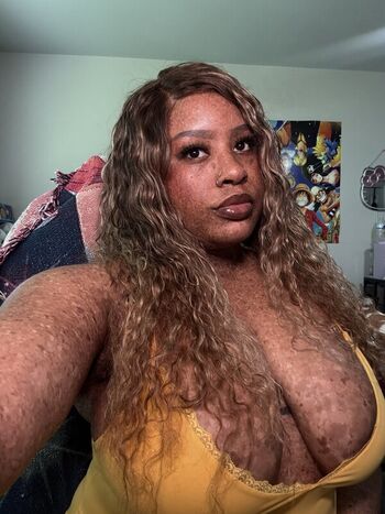 Full leaked Freckledn private onlyfans photo