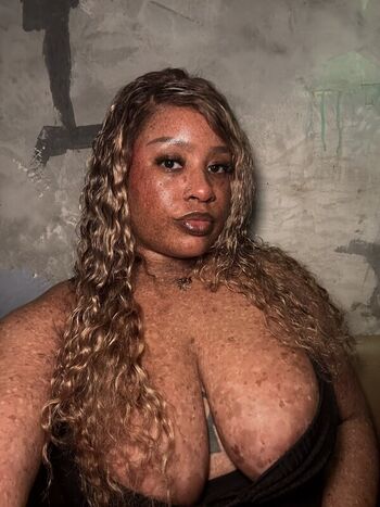 Full leaked Freckledn private onlyfans photo
