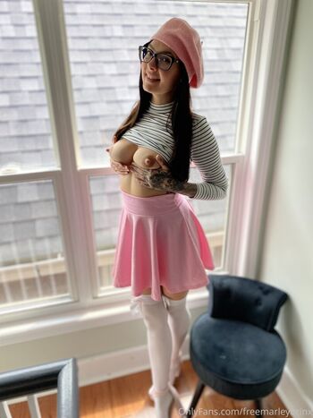Full leaked Freemarleybrinx private onlyfans photo