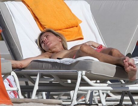 French Celebrities Only (Singer