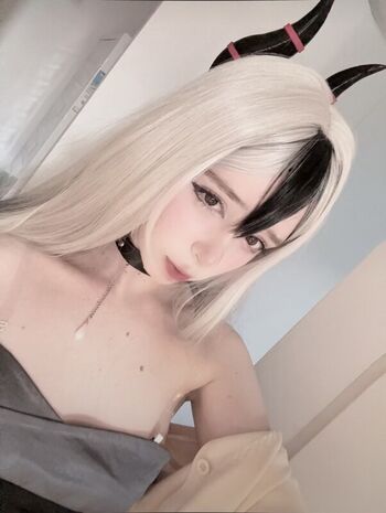 Full leaked Frenchybread private onlyfans photo