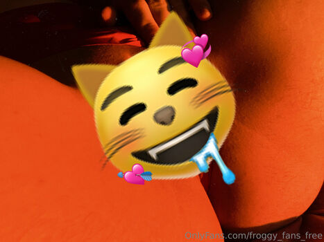 Full leaked Froggy fans free private onlyfans photo